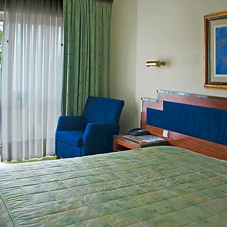 Imperial Hotel 3*