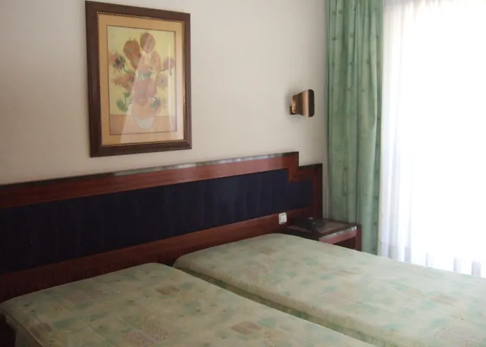 Imperial אבאירו